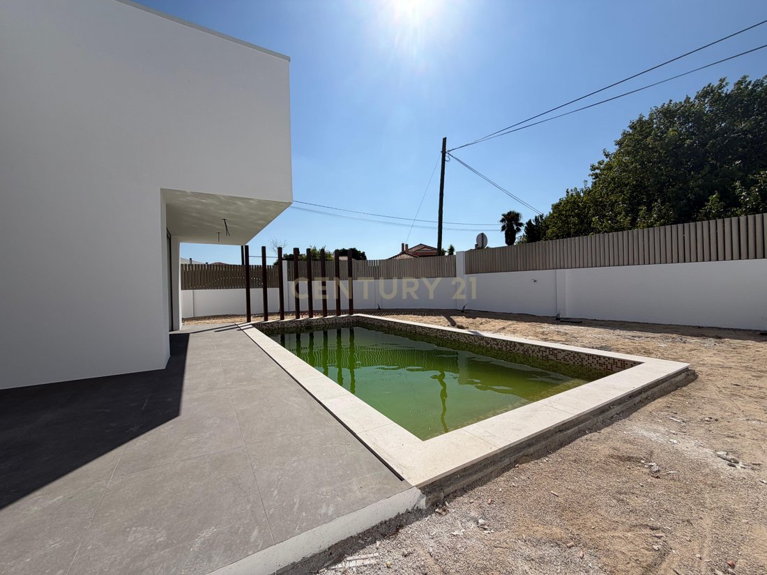 Villa in Azeitao (Sao Lourenco e Sao Simao), Setubal, Portugal 2 - 16614166