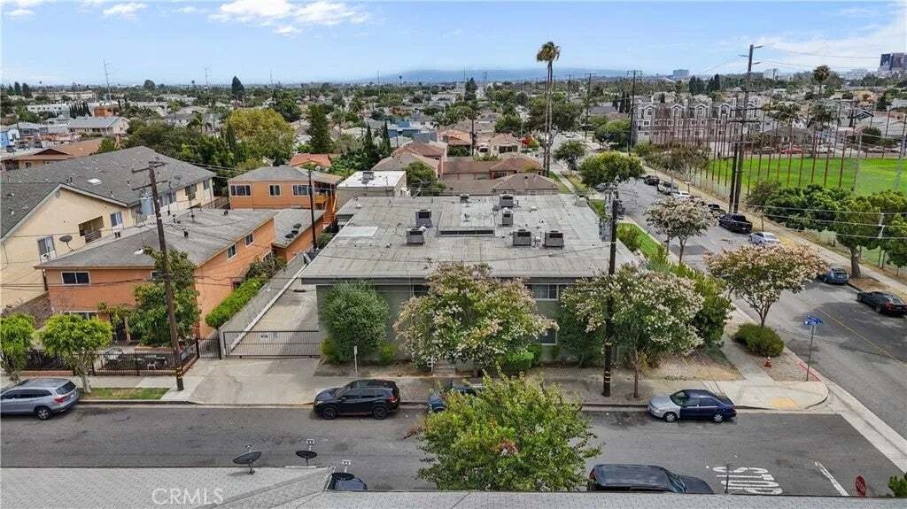 Inglewood, California, United States 4 - 18562381