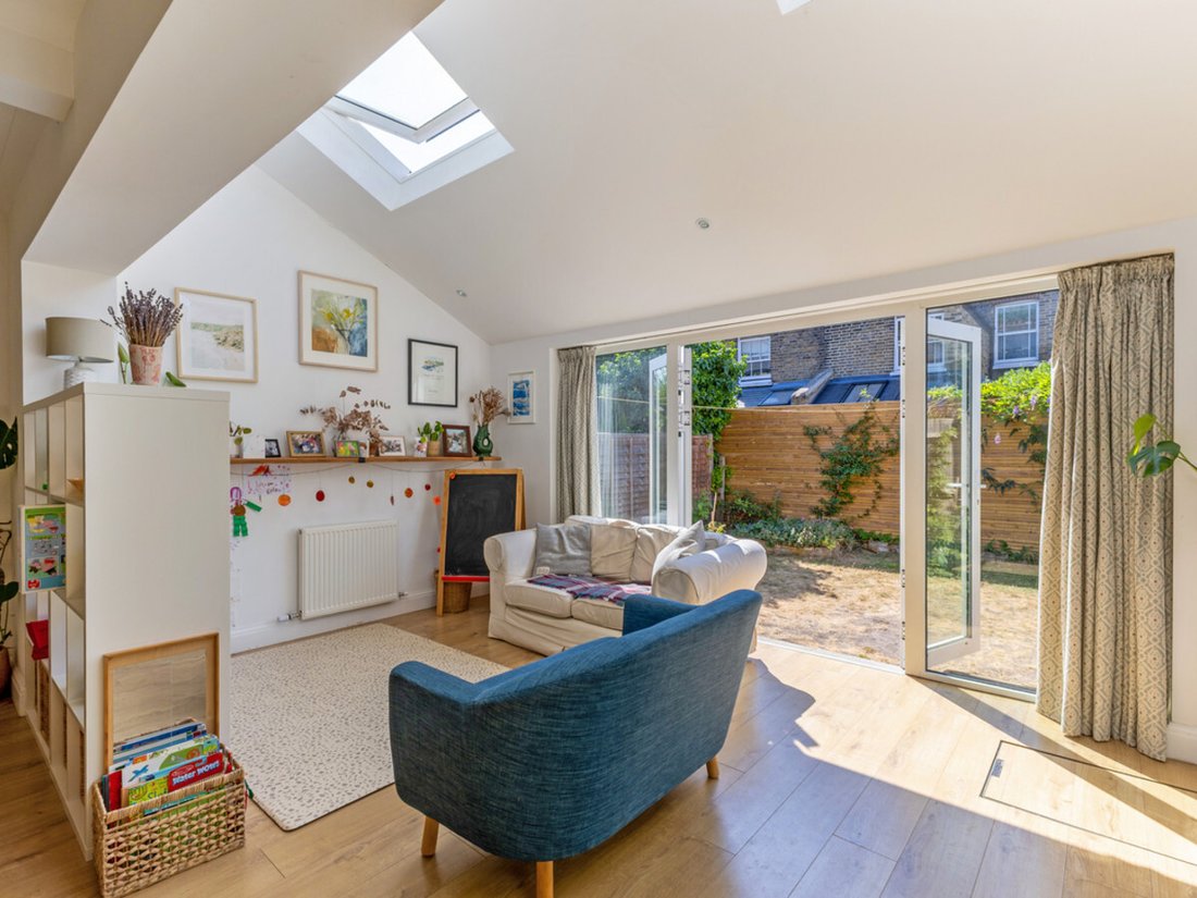 House in Clapham Junction, Wandsworth (Greater London), England 1 - 18562674