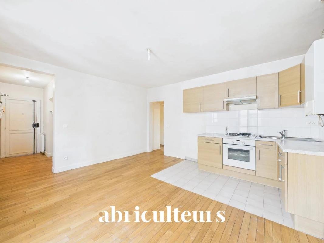 Apartment in Monnaie, Paris 6e Arrondissement, Paris 2 - 18558270