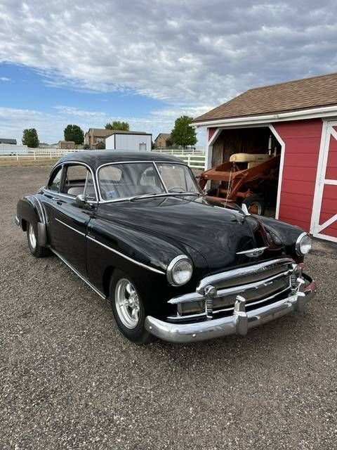 Coupe in Glendale, United States 1 - 18565471