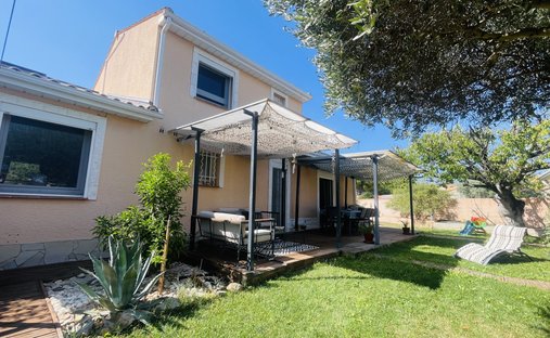 Villa in Mireval, Occitania, France 1