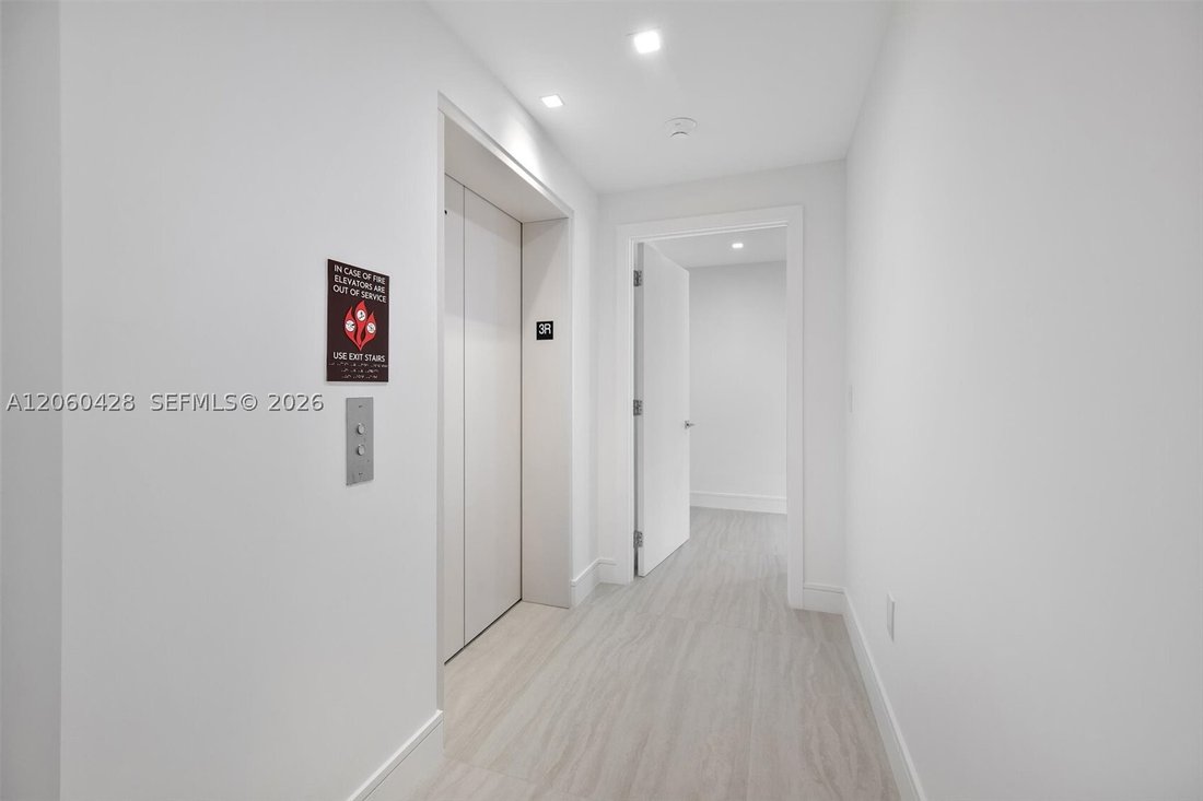 Haus in North Miami Beach, Florida, Vereinigte Staaten 4 - 18558914