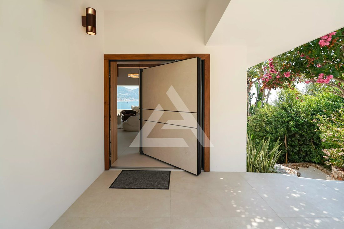Villa in Cap Martin, Roquebrune-Cap-Martin, France 4 - 18560086