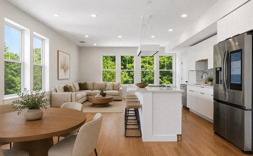 Condo in Medford, Massachusetts, United States 1