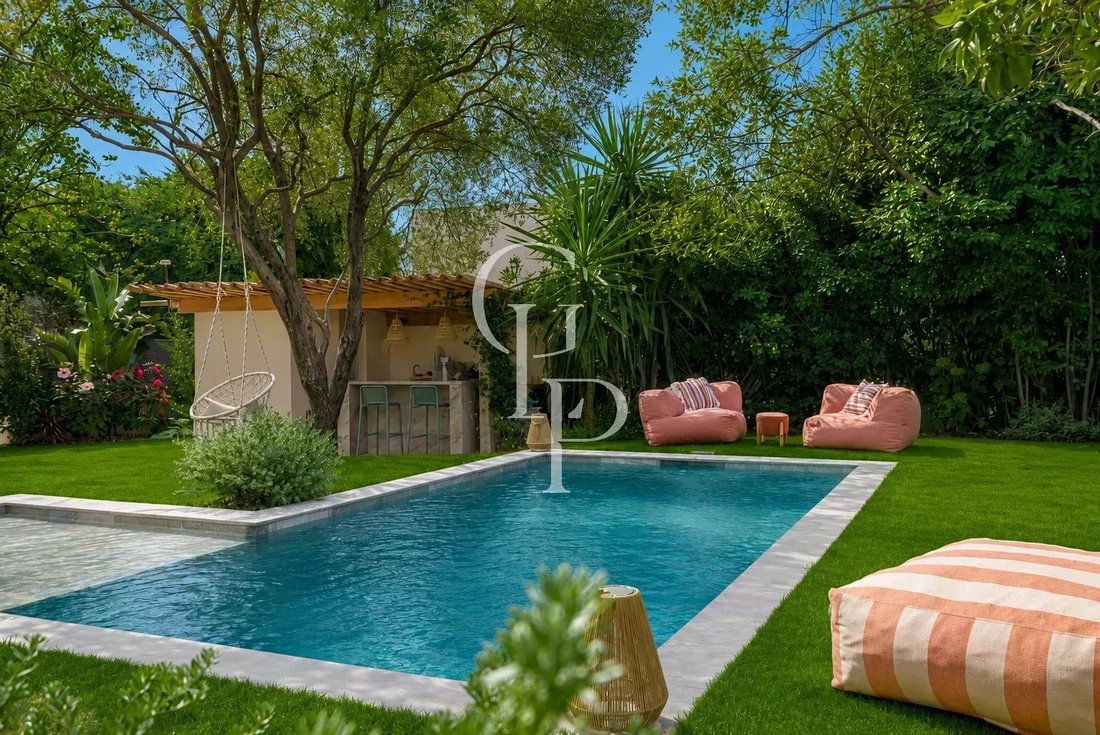 Villa in Le Cros de Cagnes, Cagnes-sur-Mer, France 2 - 18559813