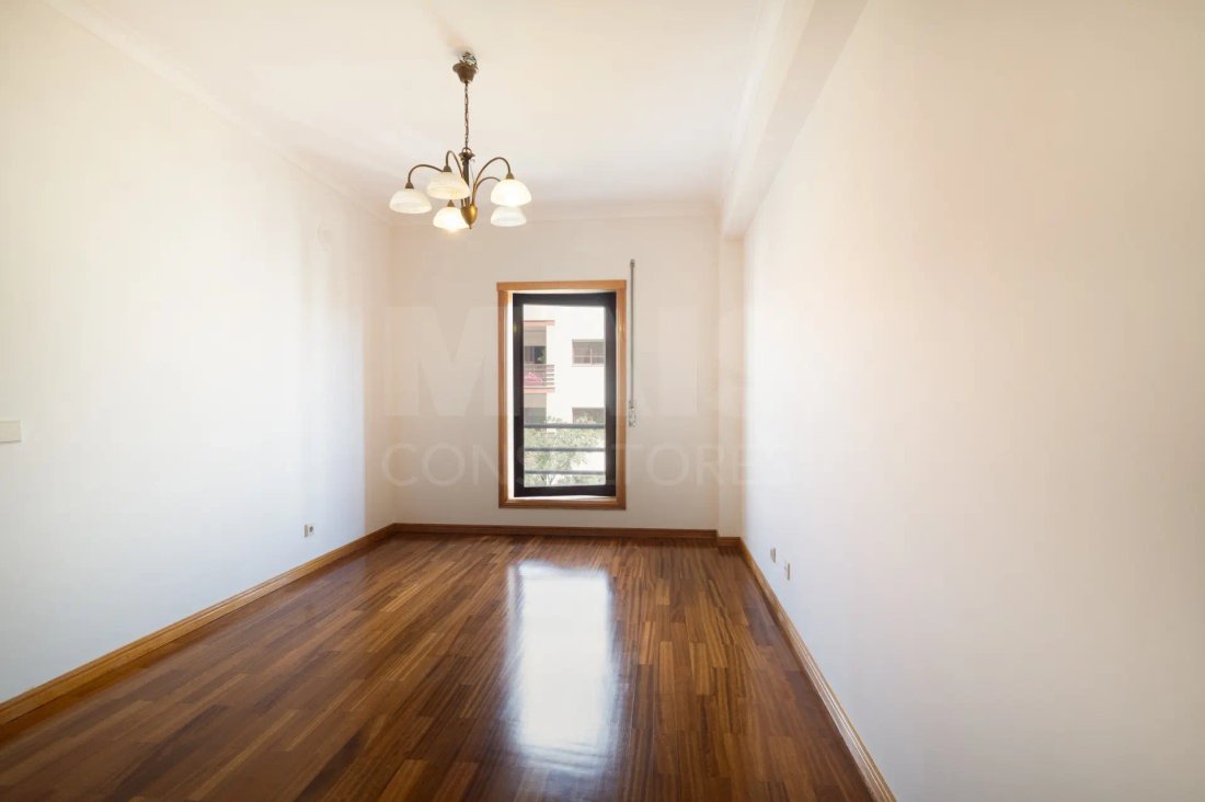 Appartement à Algés, Lisbonne, Portugal 1 - 18558504