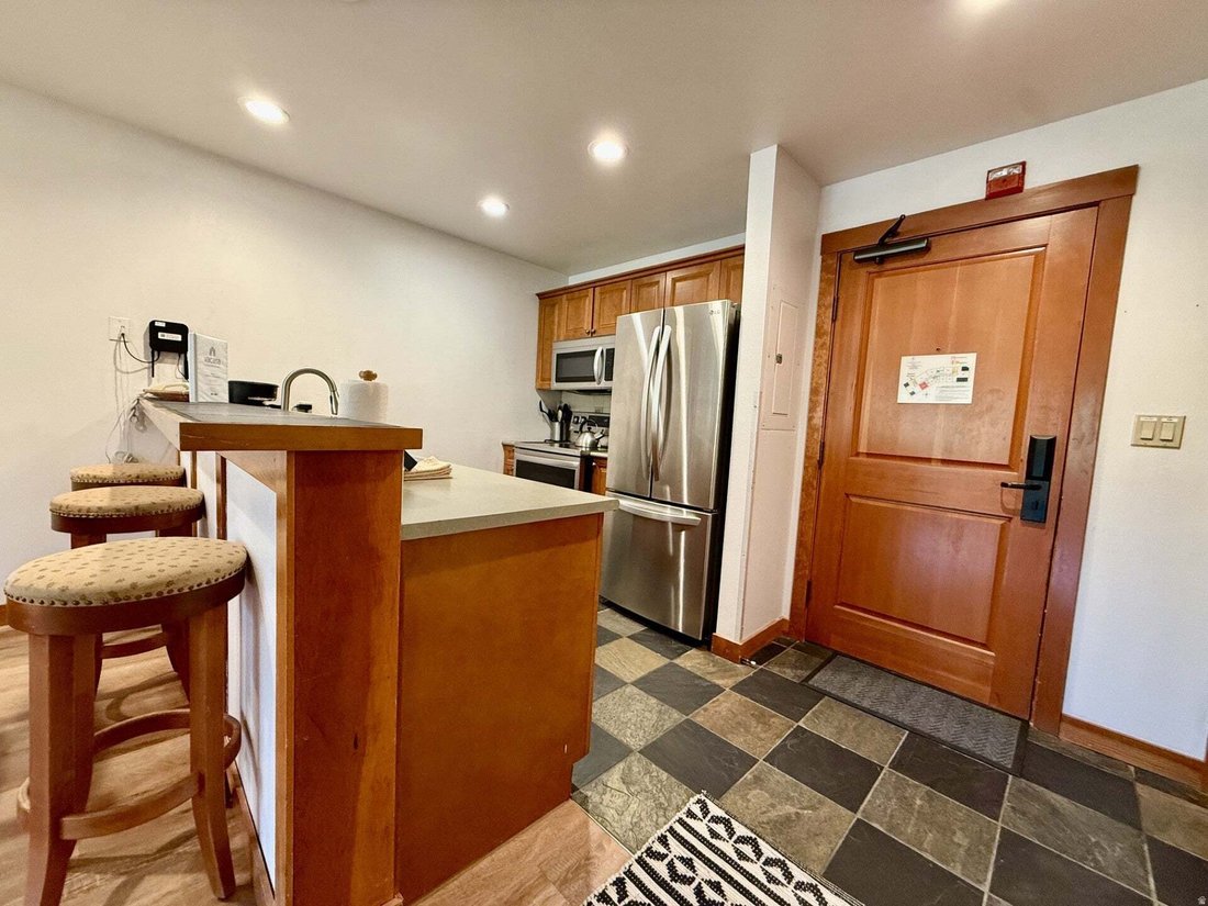 Condo in Cottonwood Heights, Utah, United States 3 - 18561428