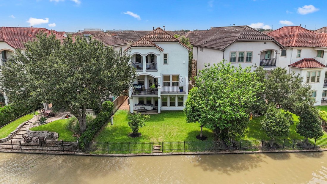 House in Sugar Land, Texas, United States 2 - 18562973