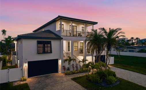 House in Belleair Beach, Florida, United States 1