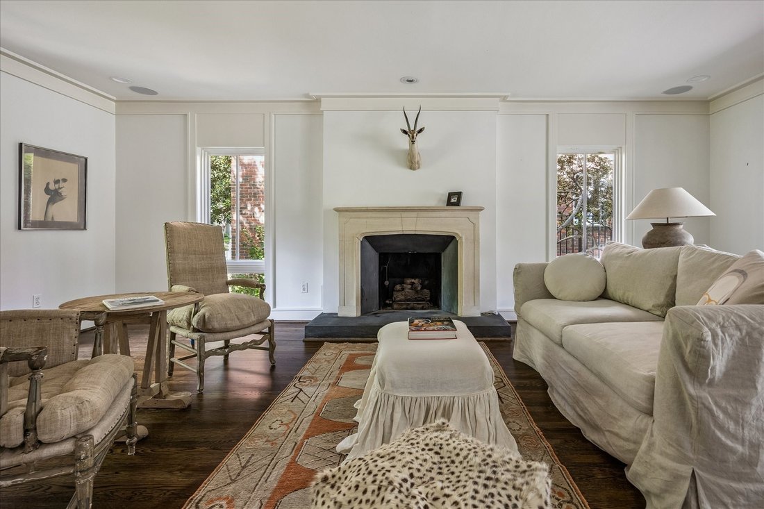 House in Houston, Texas, United States 4 - 18564046