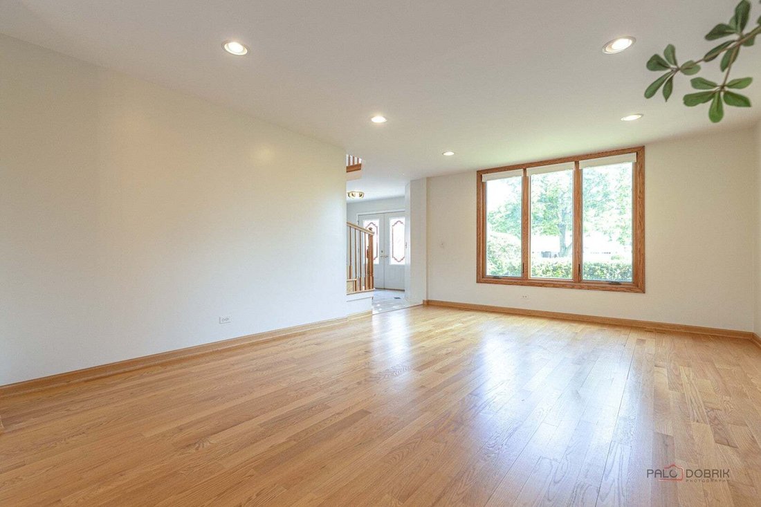 House in Buffalo Grove, Illinois, United States 5 - 18562554