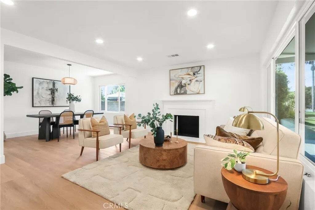 House in Signal Hill, California, United States 4 - 18559346
