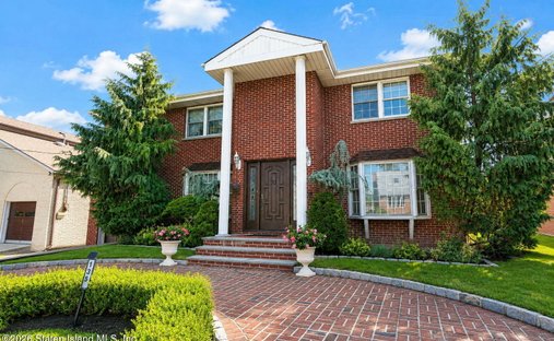 House in New York, New York, United States 1