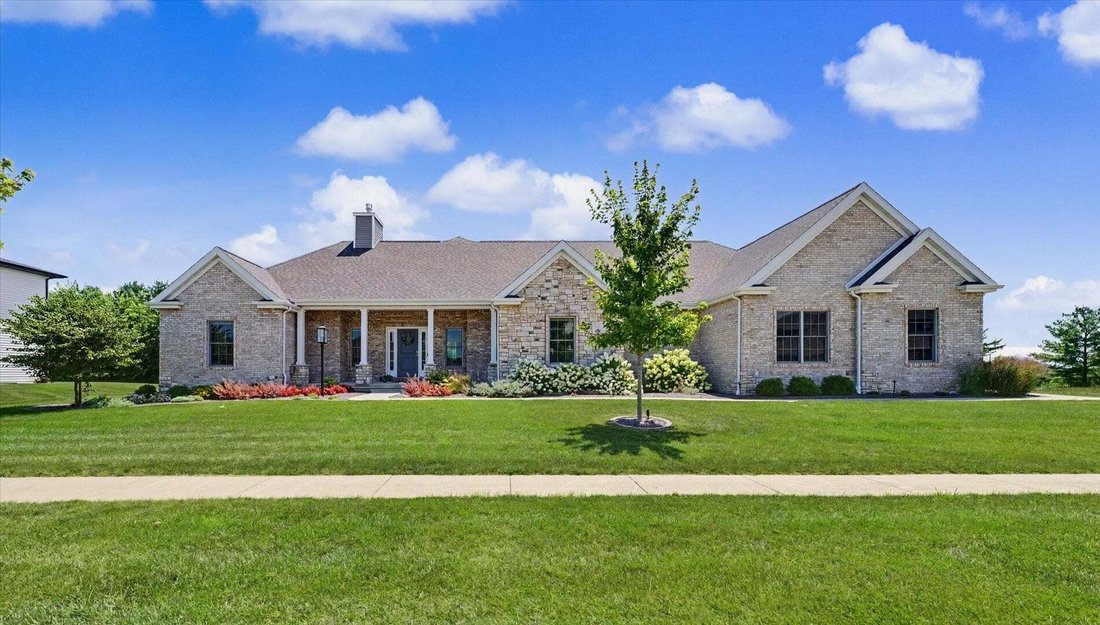 House in Savoy, Illinois, United States 2 - 18558984