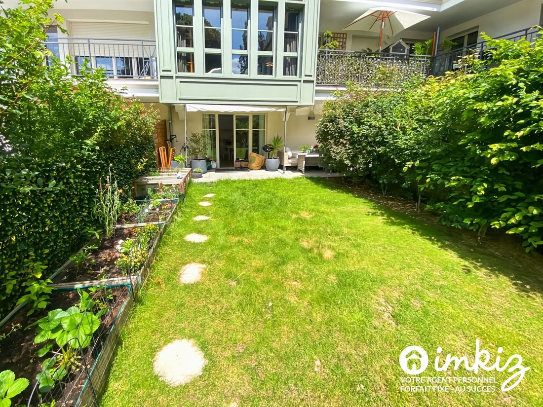 Apartment in Thierry-Saint-Cloud, Ville-d'Avray, France 1 - 18558416