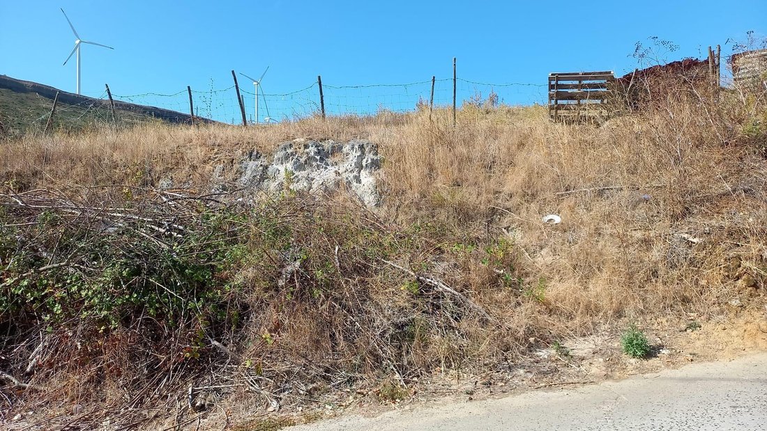 Land in Bucelas, Lisbon, Portugal 5 - 18566007