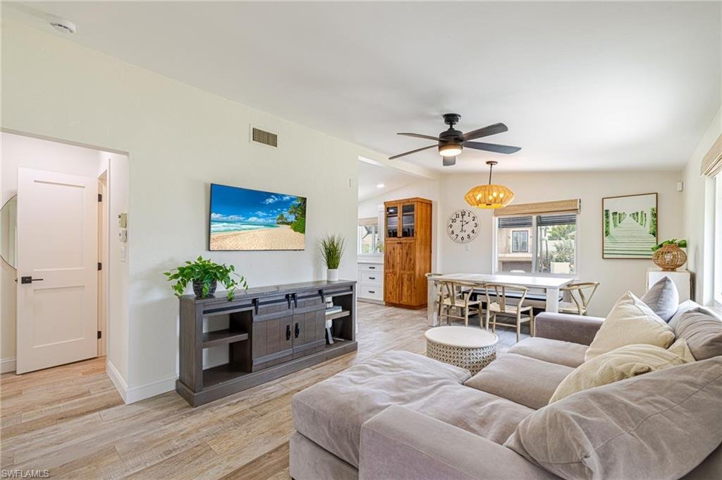 House in Fort Myers Beach, Florida, United States 1 - 18566238