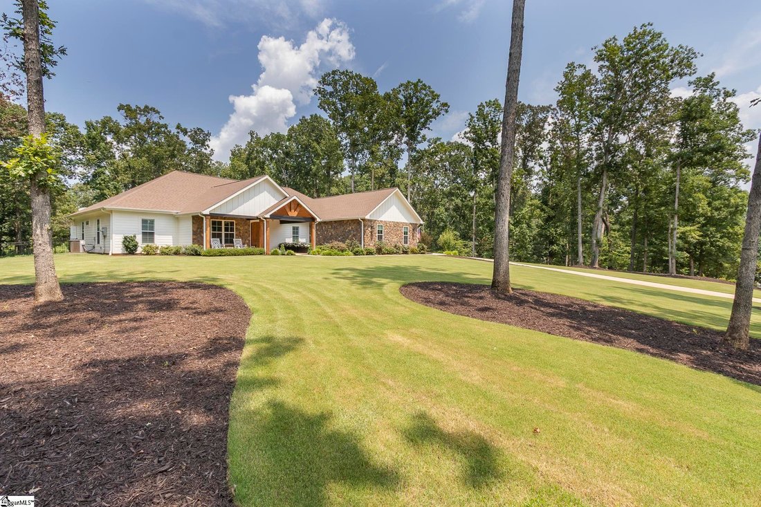 House in Anderson, South Carolina, United States 4 - 18558824