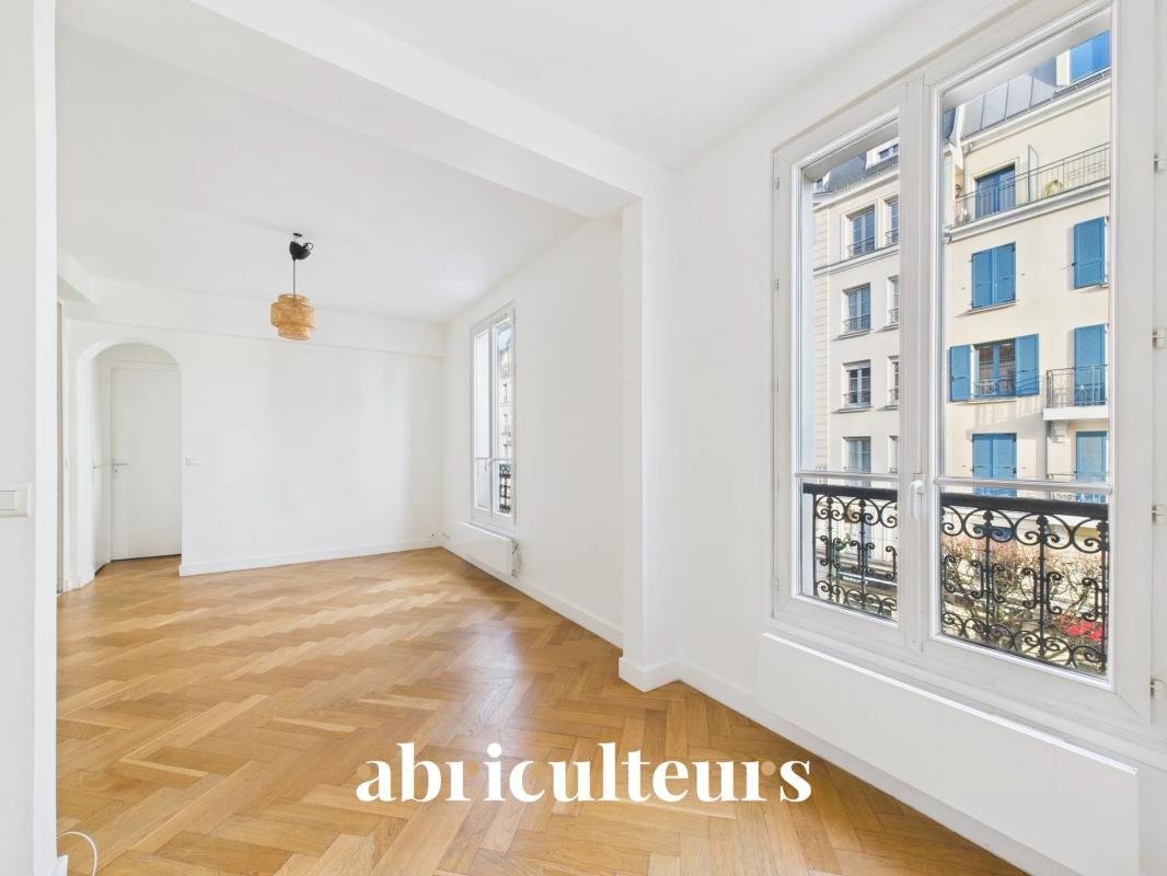 Apartment in Puteaux, Ile-de-France, France 2 - 18558262