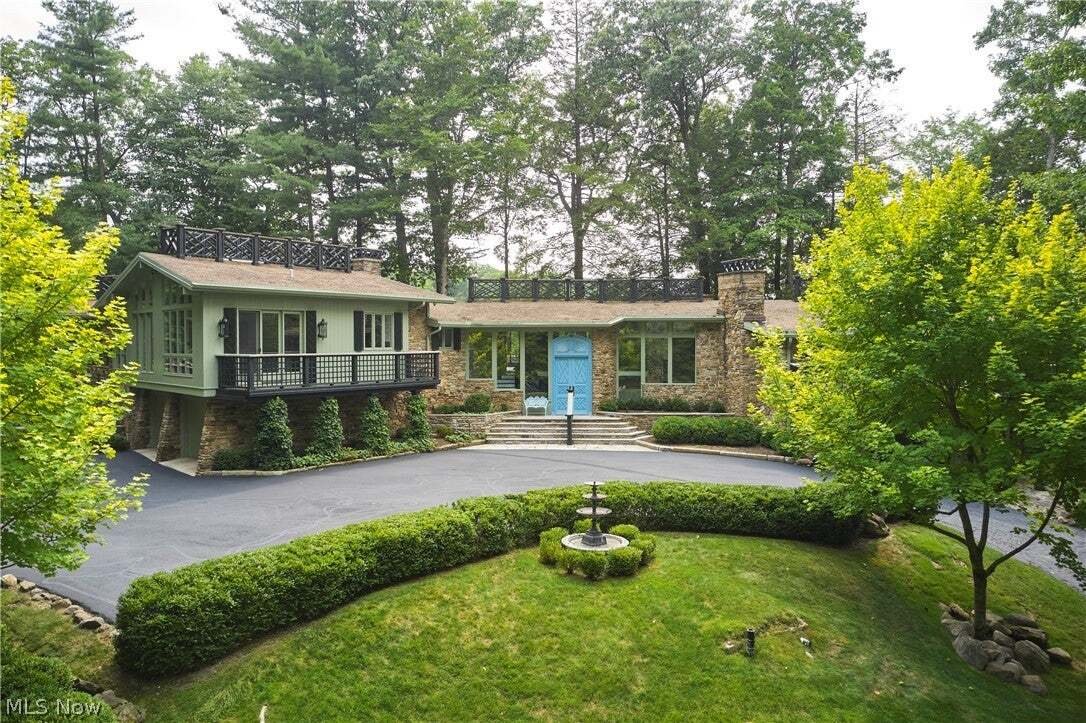 House in Akron, Ohio, United States 1 - 17510531