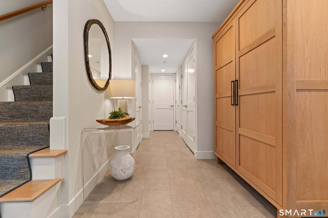 Condo in Fairfield, Connecticut, United States 3 - 18561001