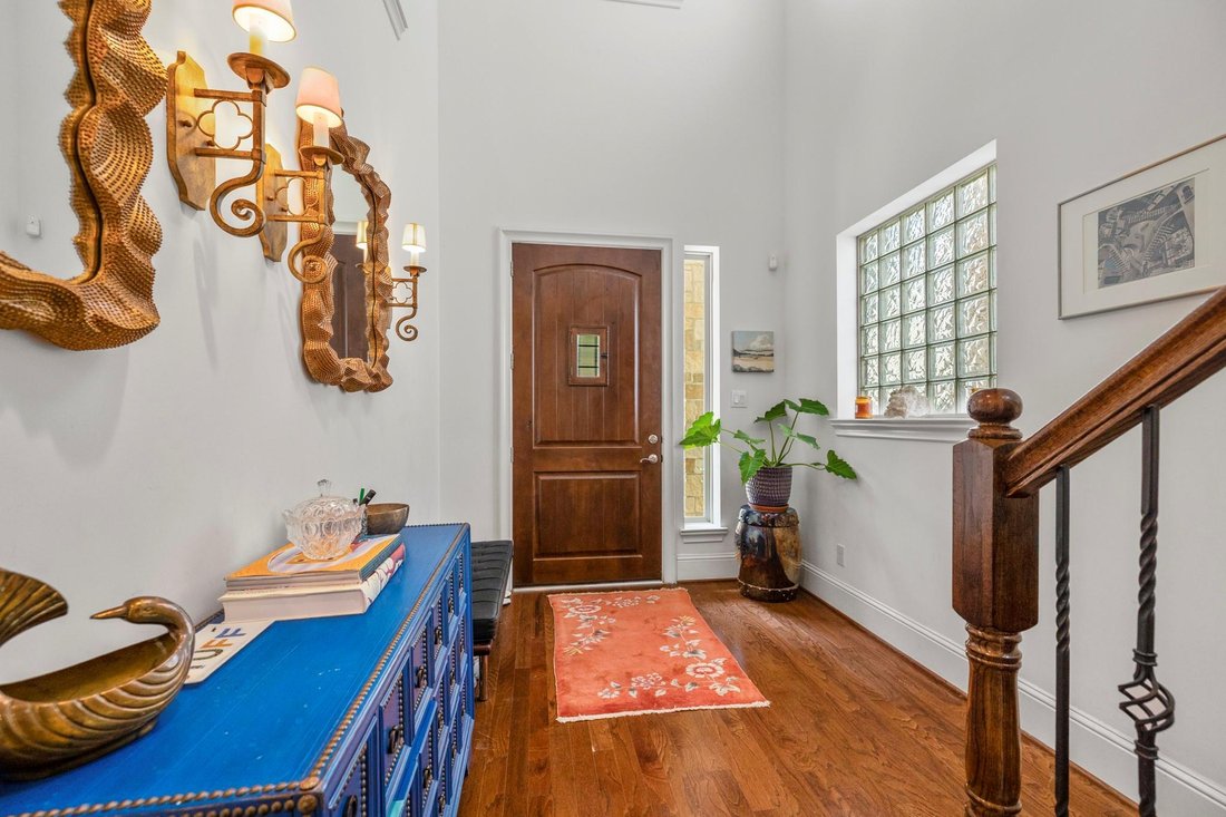 House in Sugar Land, Texas, United States 4 - 18562973