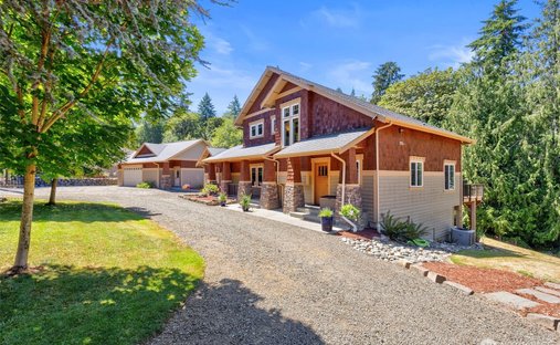 House in Poulsbo, Washington, United States 1