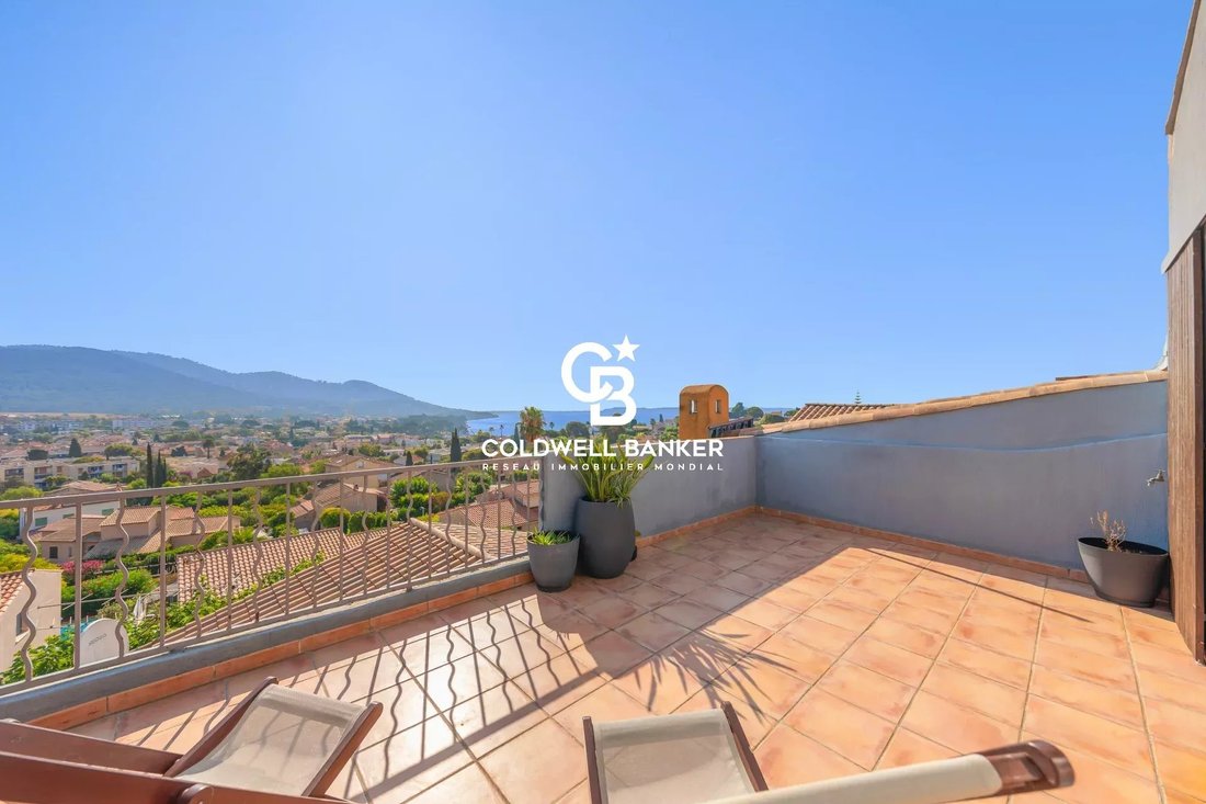 House in Carqueiranne, Provence-Alpes-Côte d'Azur, France 2 - 18560081