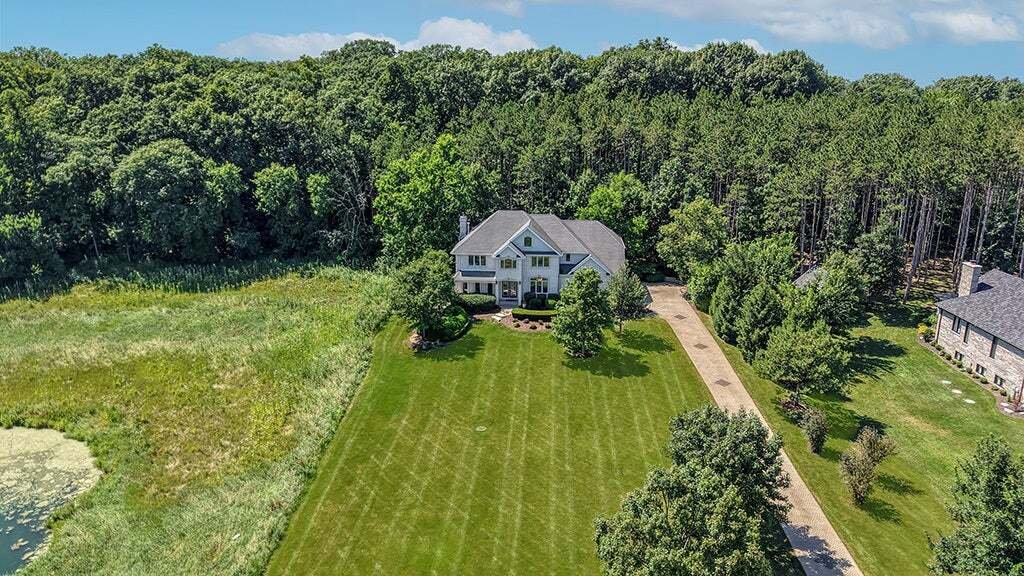House in Homer Glen, Illinois, United States 4 - 18562575