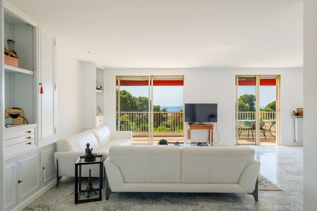 Apartment in Centre-Haut de Cagnes, Cagnes-sur-Mer, France 5 - 18559804