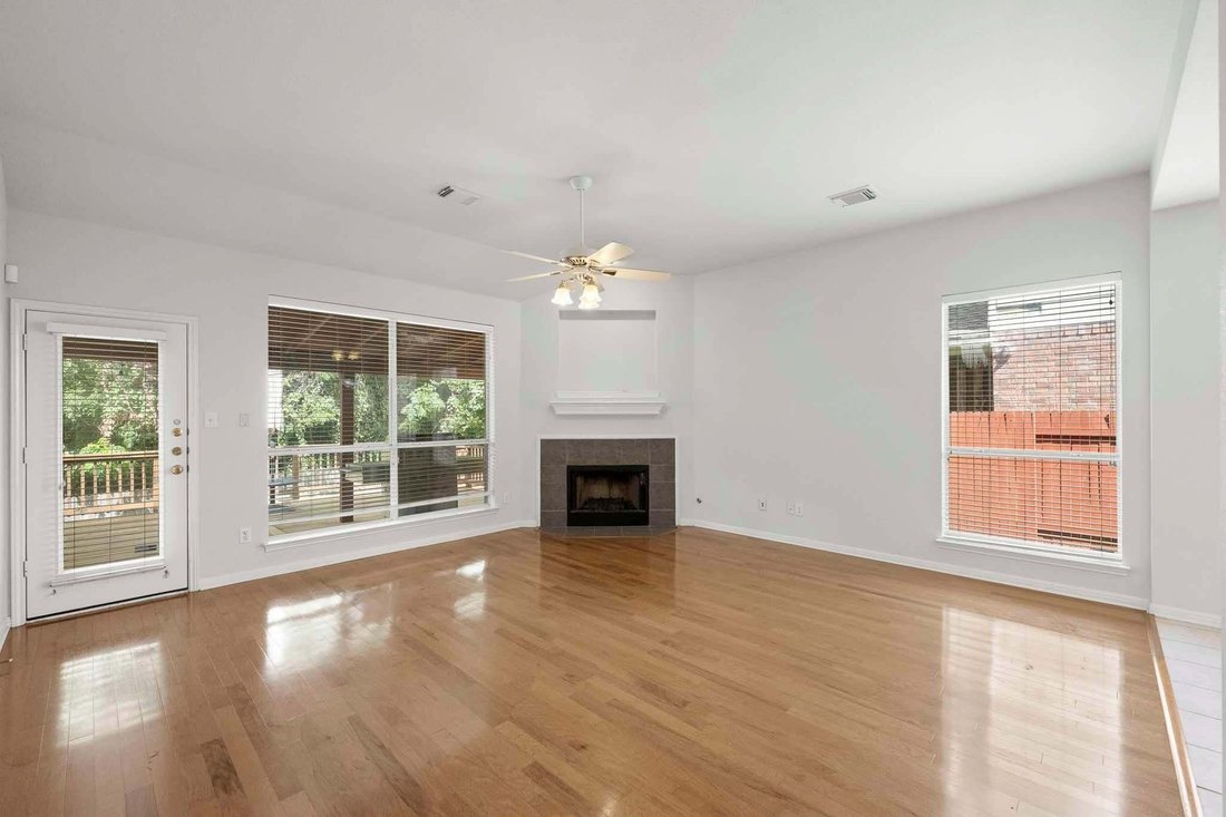 House in Austin, Texas, United States 4 - 18562011