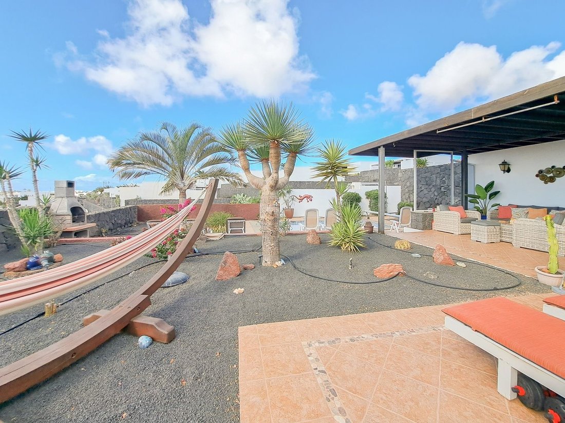 Townhouse in Playa Blanca, Yaiza, Spain 4 - 18563230