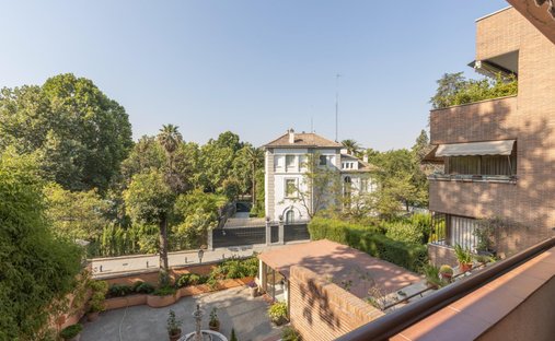 Apartment in Centro, Granada, Spain 1