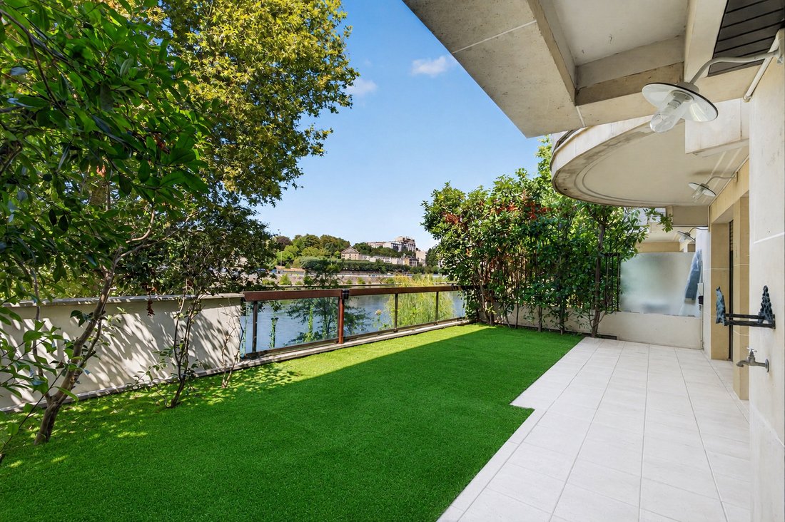 Apartment in Ile de la Jatte - Parc d'Orléans, Neuilly-sur-Seine, France 1 - 18560228