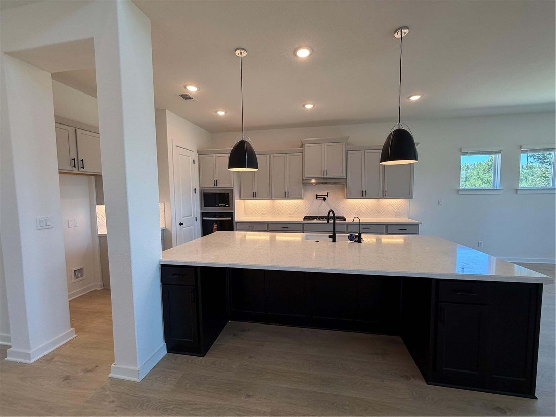 House in Liberty Hill, Texas, United States 3 - 18562058