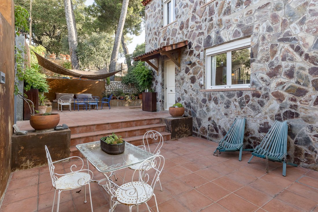 Townhouse in Sarrià-Sant Gervasi, Barcelona, Spain 2 - 18563222