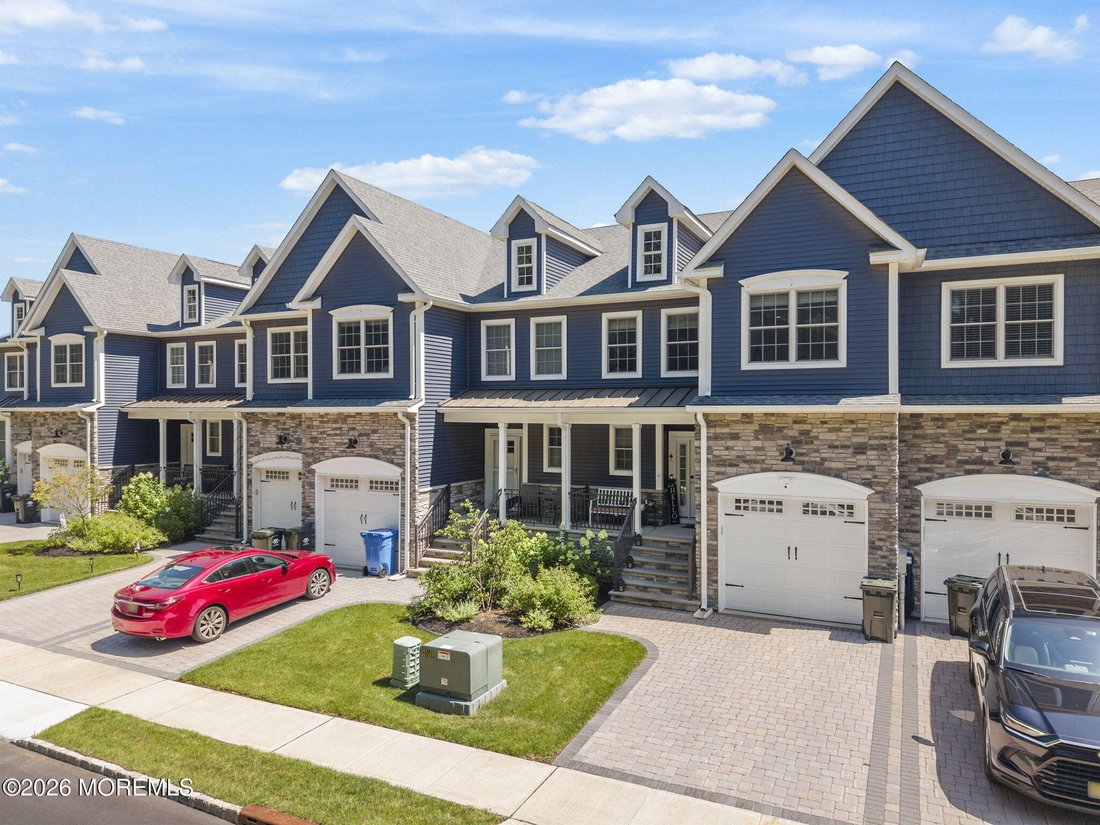 Condo in Old Bridge Township, New Jersey, United States 1 - 18564901