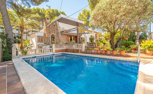 Villa in Playa de Palma, Palma, Balearic Islands 1