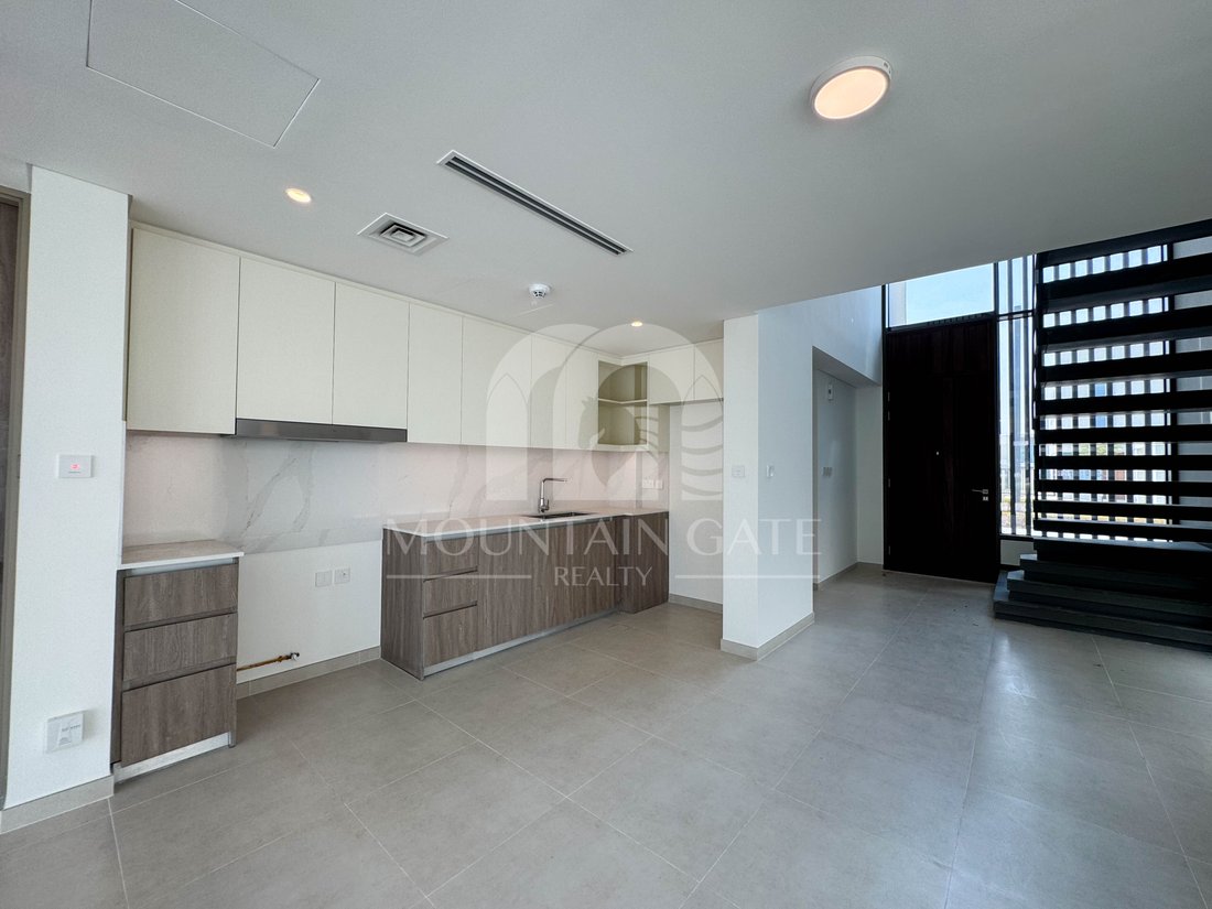 Townhouse in Al Lesaily, Dubai, United Arab Emirates 3 - 18559878