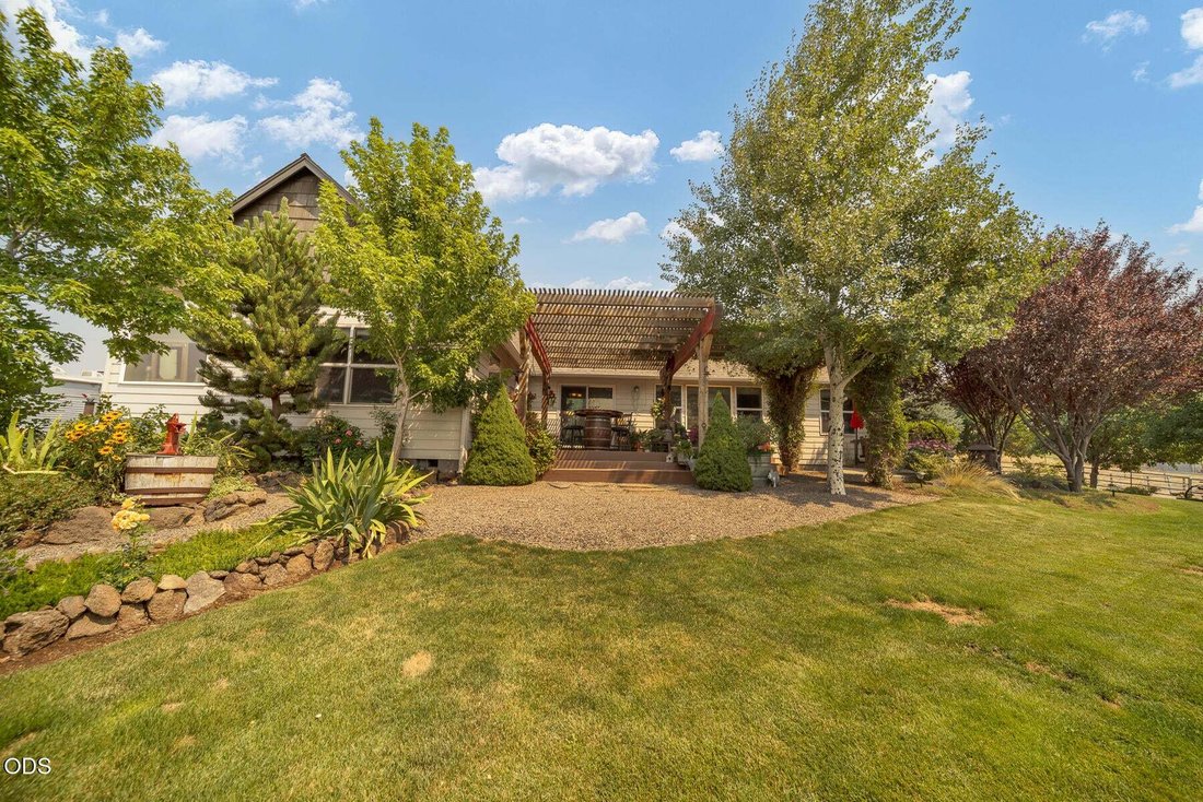 House in Madras, Oregon, United States 5 - 18561018