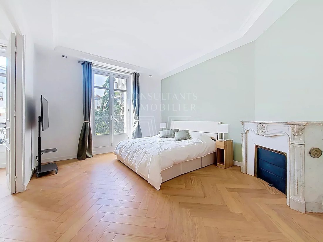 Apartment in Chaillot, Paris 16e Arrondissement, Paris 2 - 18328431