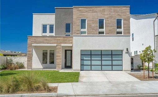 House in Santa Clarita, California, United States 1