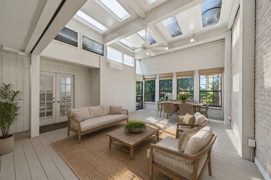 Townhouse in Houston, Texas, United States 5 - 18562952
