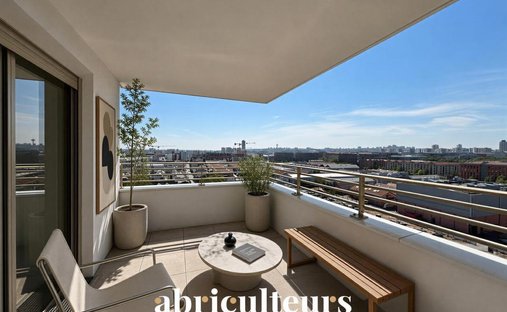 Apartment in Plaine Marcreux Pressensé, Aubervilliers, France 1