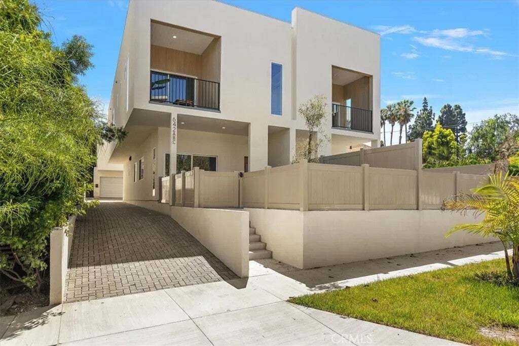 Townhouse in Inglewood, California, United States 2 - 18559286