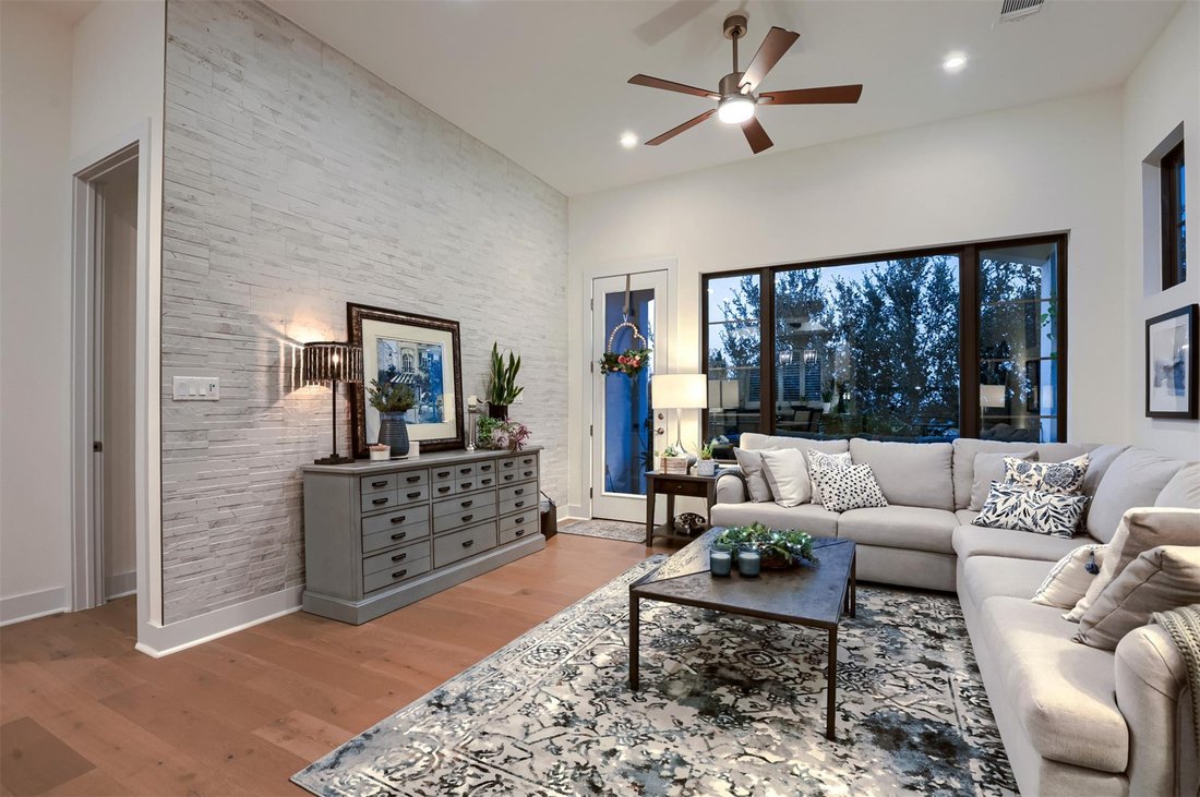 House in Austin, Texas, United States 4 - 18562083