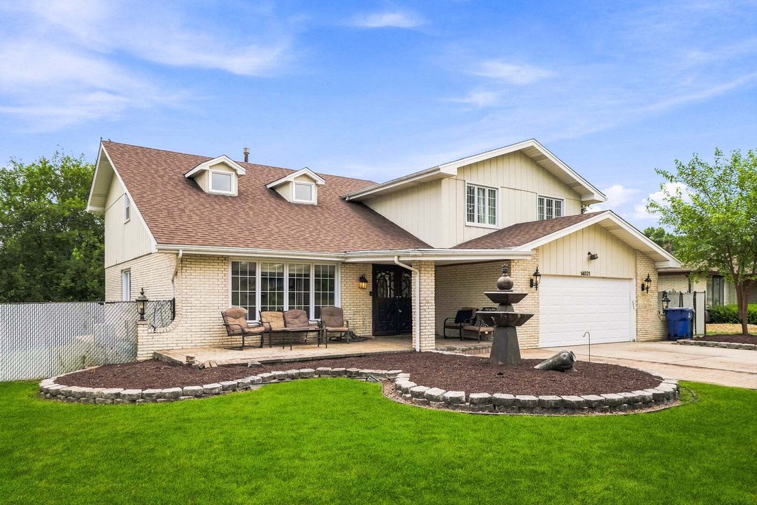 House in Homer Glen, Illinois, United States 1 - 18562589
