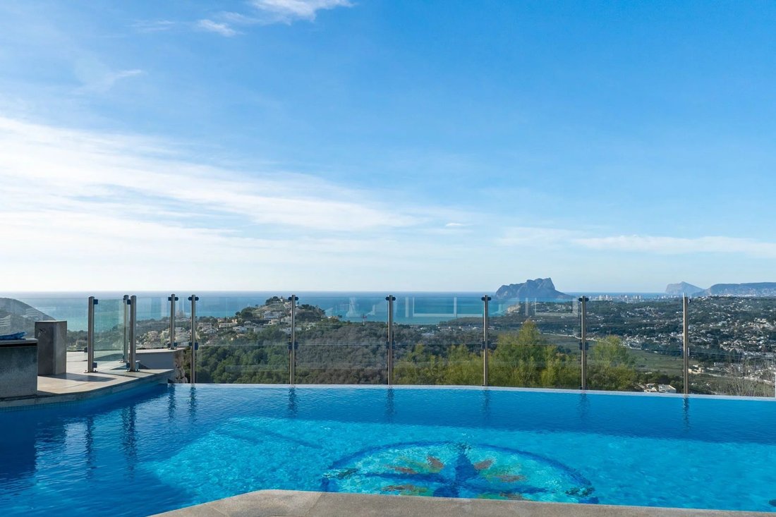 Villa in Moraira, Teulada, Valencian Community 3 - 18558302