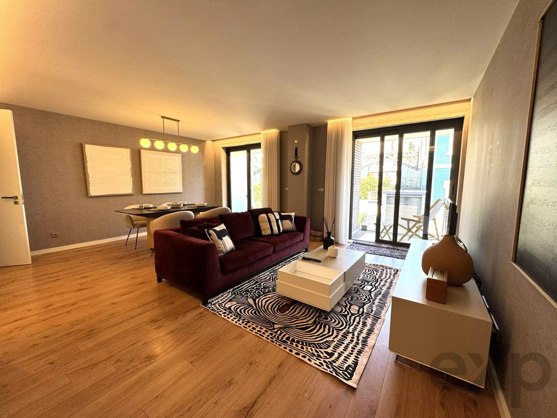 Apartment in Cedofeita, Santo Ildefonso, Se, Miragaia, Sao Nicolau e Vitoria, Porto District, Portugal 1 - 18563889